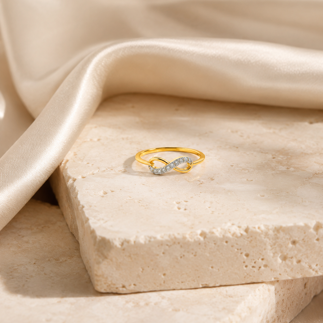 Amara Ring