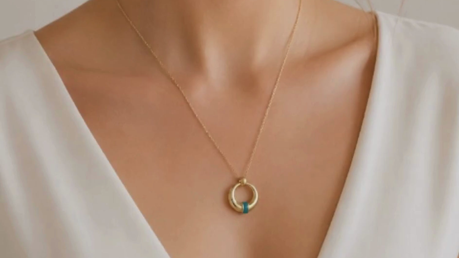 Blue Orbella Chain