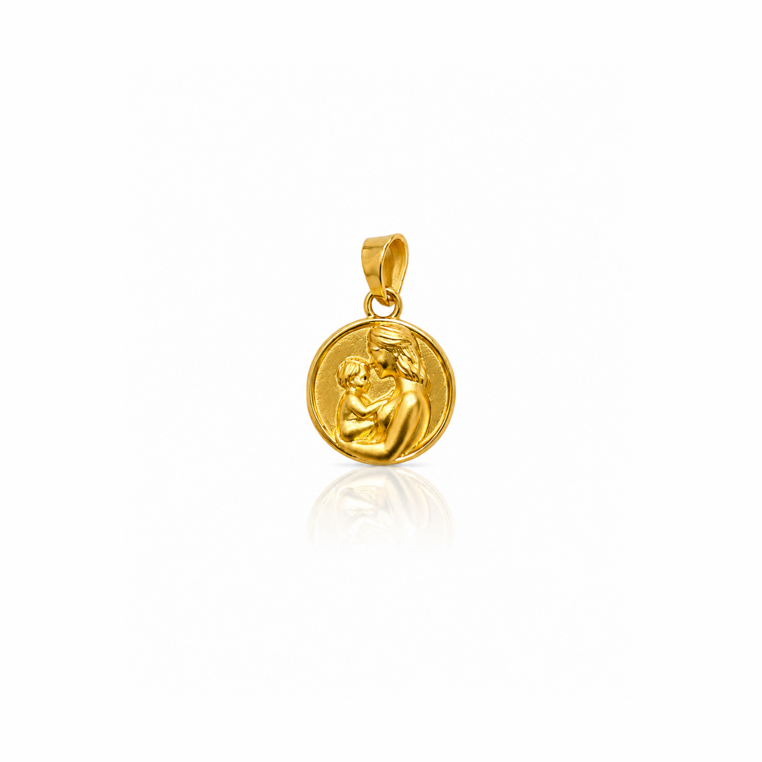Amara Embrace Pendant